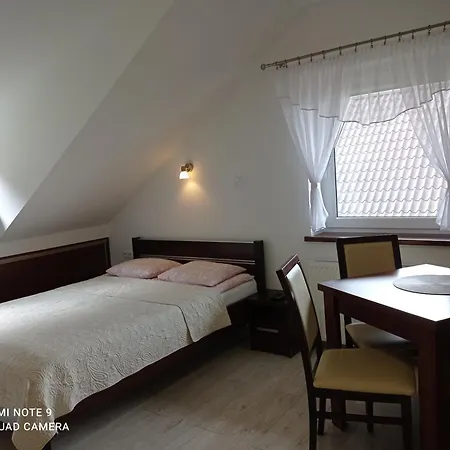 Wypoczynek Pod Lasem Privatunterkunft *