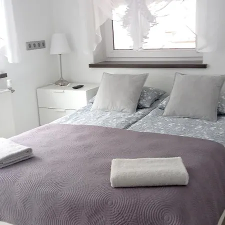 Privatunterkunft Wypoczynek Pod Lasem